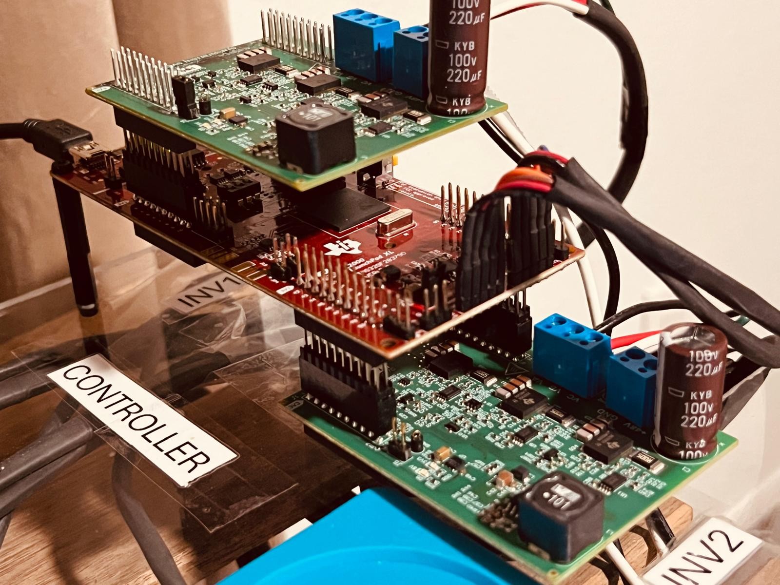 TI Launchpad with 3PHGANINV
